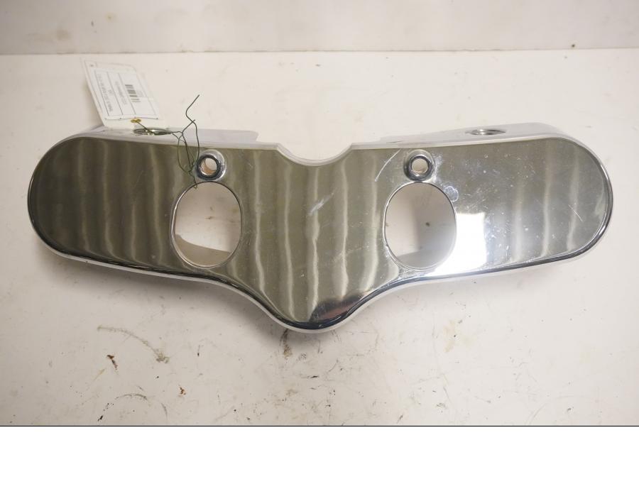 Framsidan på Gaffelbendekor från en Yamaha XV 1900 -2007 motorcykel.