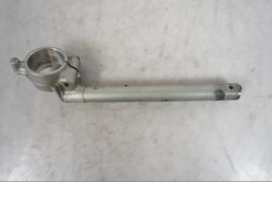 Vänster sida på Styre från en Honda VTR 1000 F -1997 motorcykel.