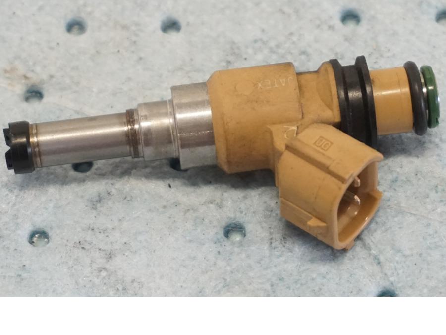 Framsidan på Spridare från en Kawasaki Z 900 -2019 motorcykel.