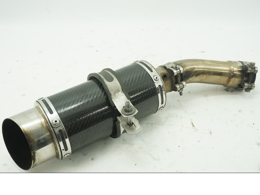 Höger sida på Ljuddämpare Sport från en Suzuki SV 650 -2006 motorcykel.