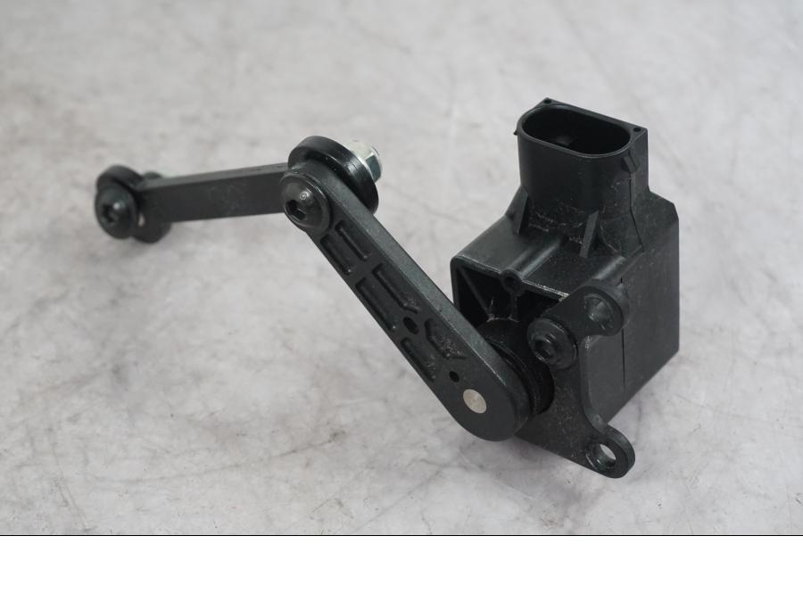 Extrabild2 på Nivåsensor från en Ducati Multistrada V4 -2024 motorcykel.