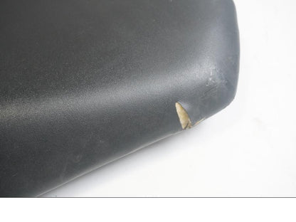 Baksidan på Sadel från en Kawasaki Ninja 300 -2014 motorcykel.