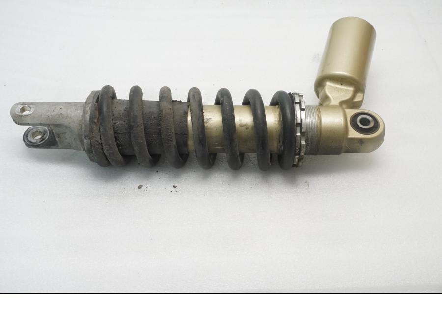 Baksidan på Stötdämpare från en Kawasaki ZX-9R -1998 motorcykel.