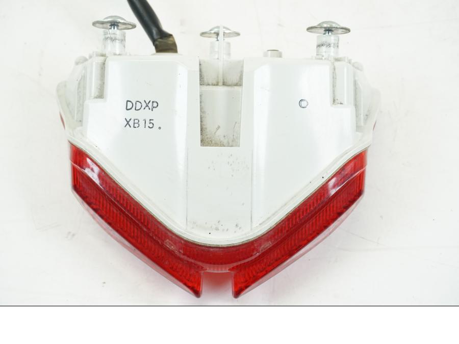 Höger sida på Baklampa från en Suzuki GSX-R 750 -2008 motorcykel.