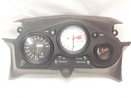 Framsidan på Instrumentpanel från en Honda CBR 600 -1997 motorcykel.
