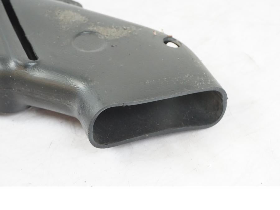 Höger sida på Luftintag från en Honda CBR 1000 F -1999 motorcykel.