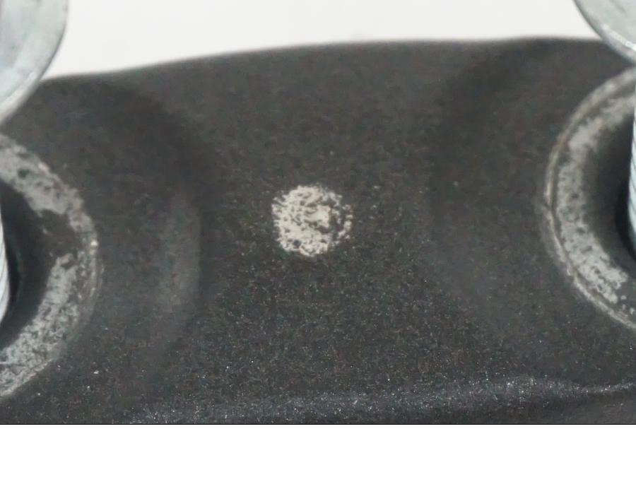 Höger sida på Styrfäste från en Yamaha MT-07 -2019 motorcykel.