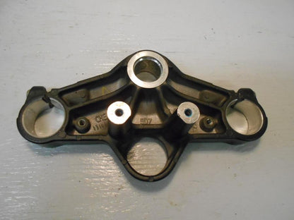 Höger sida på Gaffelkrona från en Yamaha YZF-R 125 -2012 motorcykel.