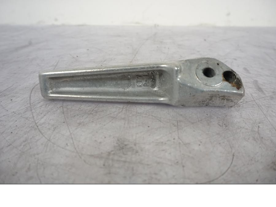 Höger sida på Fotpinne från en Honda VTR 1000 F -1997 motorcykel.