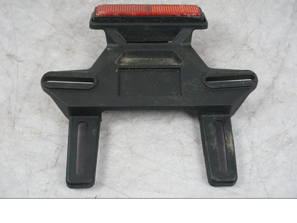 Snett uppifrån på Skylthållare från en Ducati Multistrada V4 -2024 motorcykel.