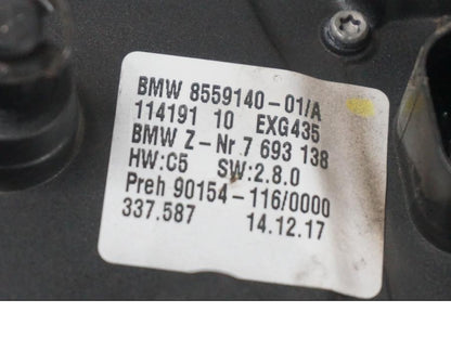 Snett uppifrån på Instrumentpanel från en BMW F 800 R -2018 motorcykel.