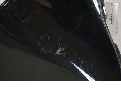 Vänster sida på Vindruta från en Suzuki GSX 1300 RX -1999 motorcykel.