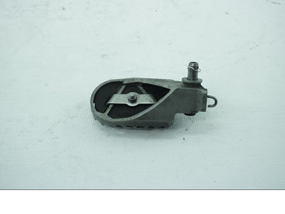 Baksidan på Fotpinne från en KTM 950 SM -2006 motorcykel.