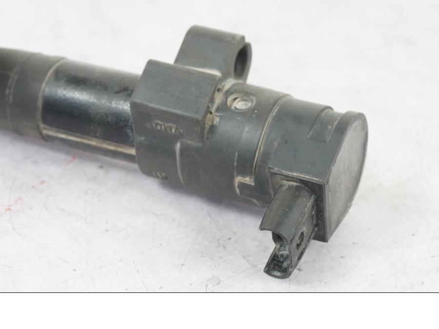 Höger sida på Tändspole från en BMW R 1200 GSA -2012 motorcykel.