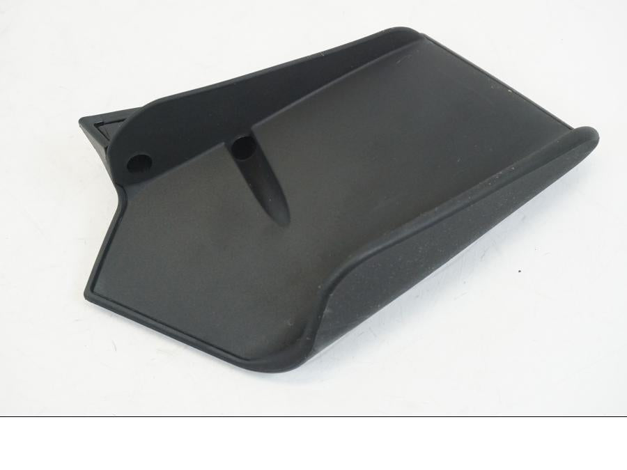 Extrabild1 på Spoiler från en Ducati Streetfighter V4 -2020 motorcykel.