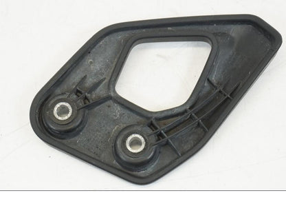 Snett nerifrån på Fotpinnehälskydd från en BMW R 1250 GS -2019 motorcykel.