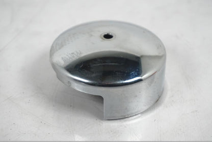 Baksidan på Startmotorkåpa från en H-D Softail Standard FXST -2001 motorcykel.