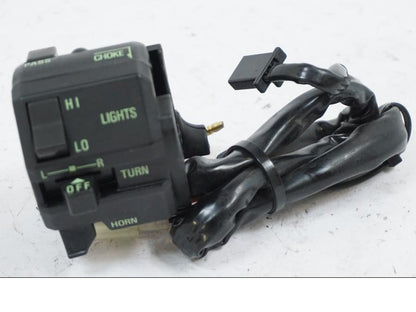 Framsidan på Styrelreglage från en Kawasaki GPZ 500 -1993 motorcykel.