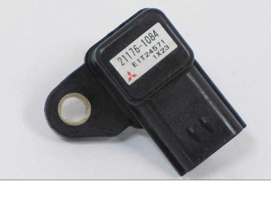 Framsidan på Mapsensor från en Kawasaki VN 1500 -2002 motorcykel.