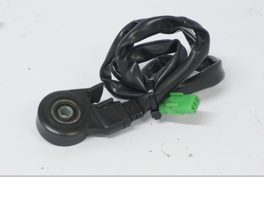 Framsidan på Sidostödsbrytare från en Honda CB 500 X -2015 motorcykel.