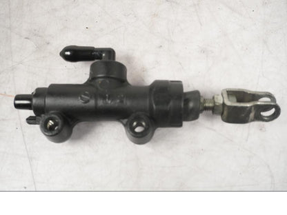 Baksidan på Bromshuvudcylinder från en Kawasaki ZX-10R -2008 motorcykel.