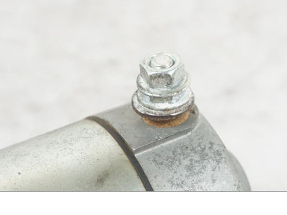 Baksidan på Startmotor från en Kawasaki ZZ-R 1400 -2009 motorcykel.