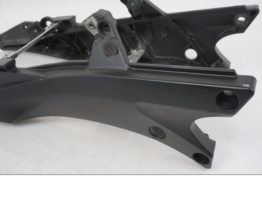 Baksidan på Bakram från en Suzuki GSX-R 1000 -2007 motorcykel.