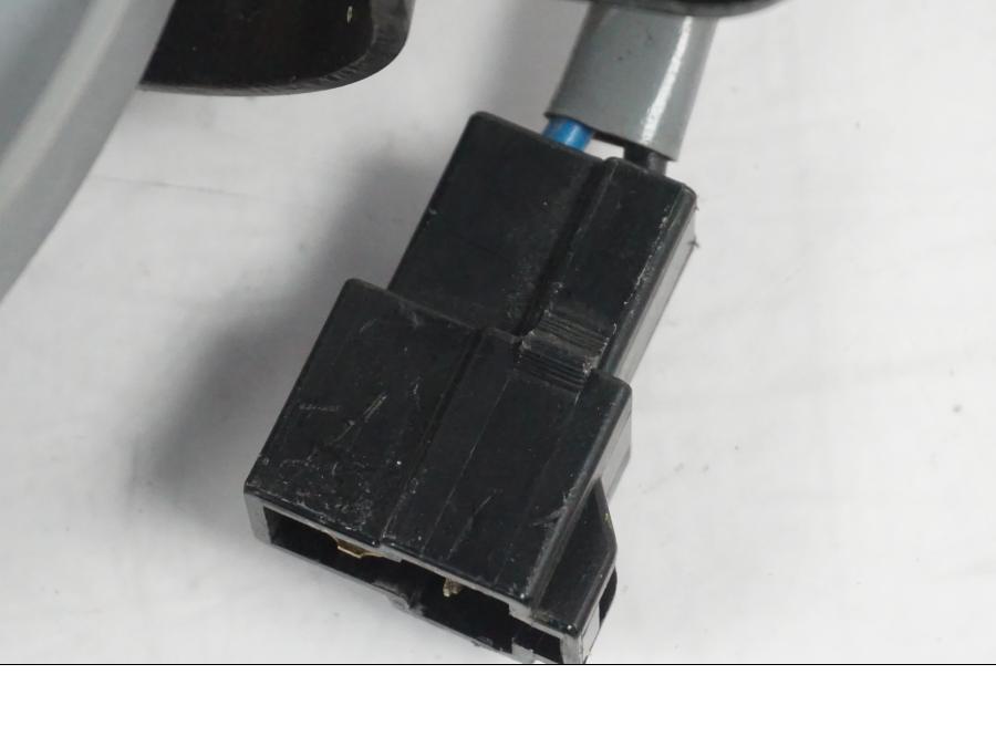 Höger sida på Vattenkylfläkt från en Yamaha YZF 1000 R1 -2007 motorcykel.