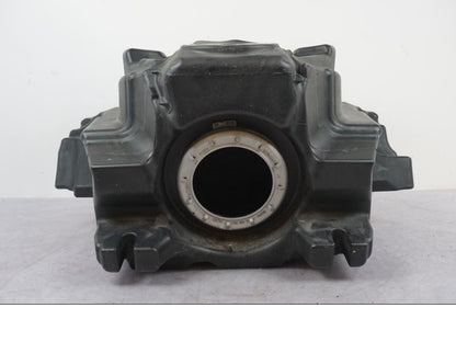 Vänster sida på Bensintank från en BMW K 1600 GTL -2015 motorcykel.