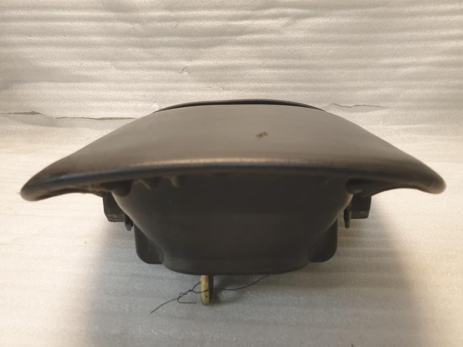 Snett uppifrån på Sadel från en Honda CBR 900 RR -2003 motorcykel.