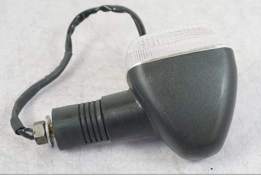 Höger sida på Blinkers från en Suzuki GSX 1300 RX -1999 motorcykel.