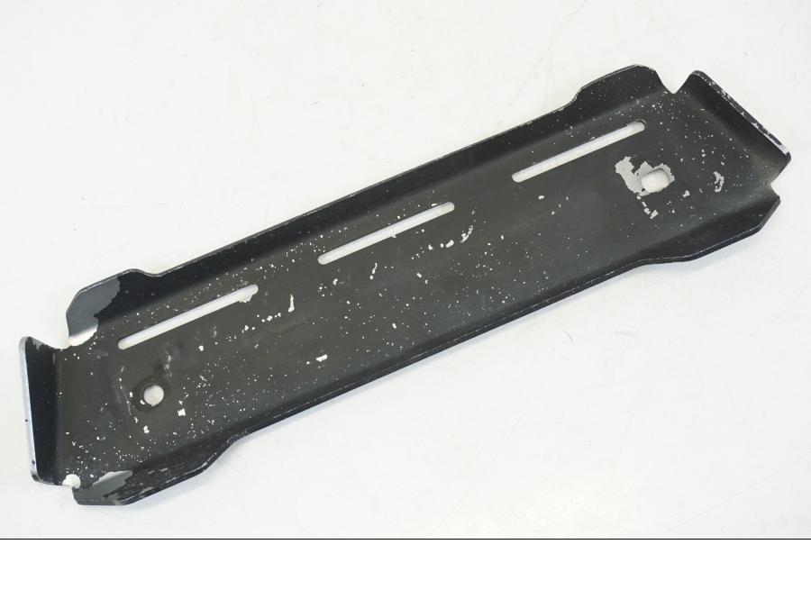 Höger sida på Kylarvinge från en Yamaha XSR 700 -2016 motorcykel.