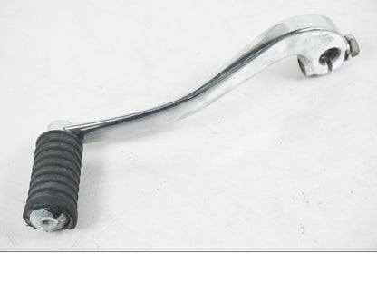 Framsidan på Växelpedal från en H-D Softail FXCW Rocker -2008 motorcykel.