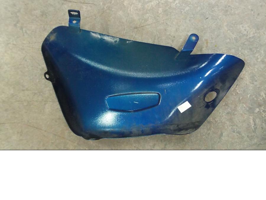 Baksidan på Sidopanel från en Triumph Rocket III -2006 motorcykel.