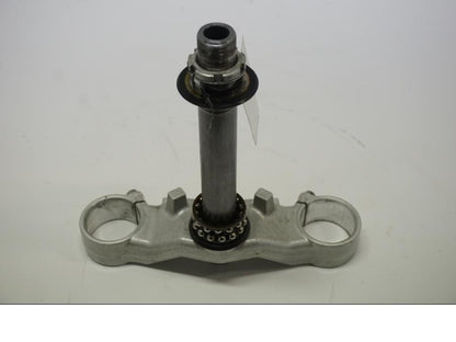 Baksidan på Gaffelkrona från en Yamaha FZ1-SA -2007 motorcykel.