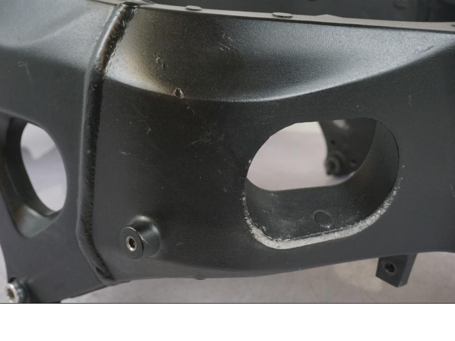 Snett uppifrån på Ram från en Suzuki GSX-R 1000 -2007 motorcykel.