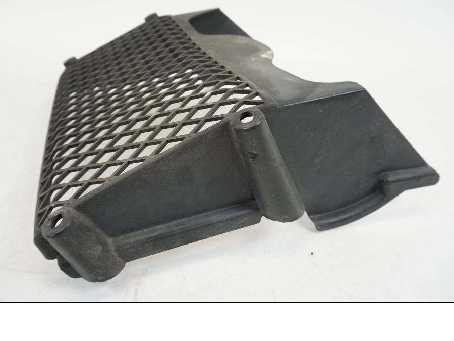 Höger sida på Vattenkylgaller från en Honda NSR 125 -1991 motorcykel.