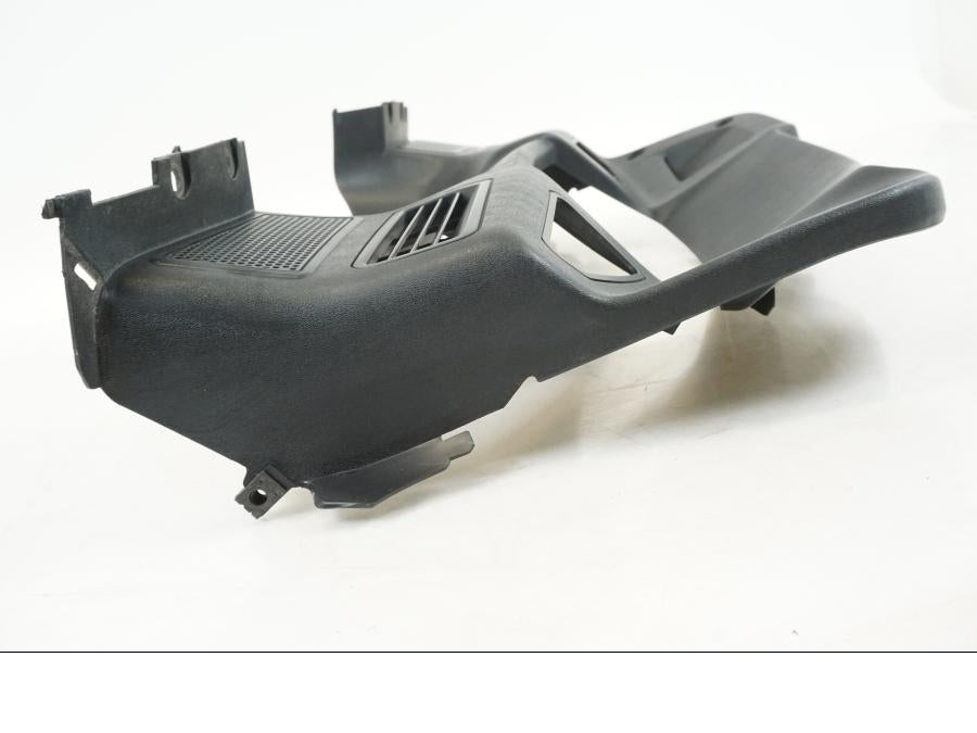 Vänster sida på Instrumentkåpa från en Honda ST 1300 -2002 motorcykel.