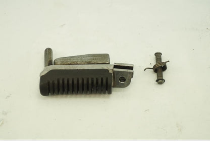 Baksidan på Fotpinne från en Suzuki GSX 1300 R -2003 motorcykel.