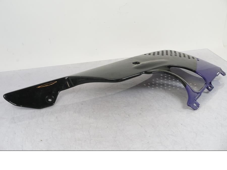 Snett uppifrån på Magkåpa från en Honda CBR 900 RR -1995 motorcykel.