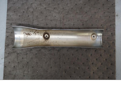 Baksidan på Svingkromskydd från en Kawasaki VN 1500 Mean Streak -2003 motorcykel.