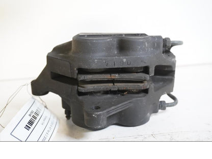 Vänster sida på Bromsok från en Yamaha YZF 1000 R -1997 motorcykel.