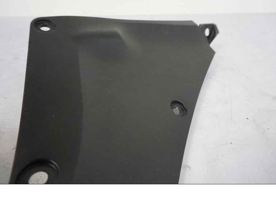 Vänster sida på Innerpanel från en Honda VFR 1200 -2010 motorcykel.