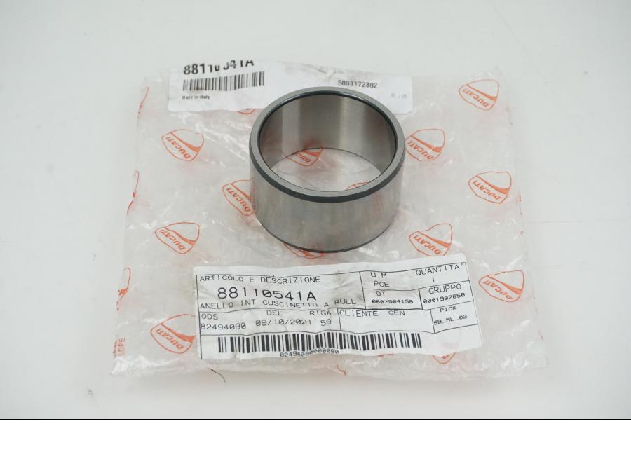 Framsidan på Hjulhub från en Ducati Streetfighter V4 -2020 motorcykel.