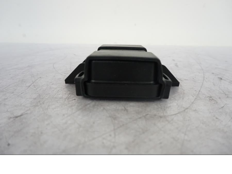 Höger sida på RDC Styrenhet från en KTM 1290 Super Duke R -2023 motorcykel.