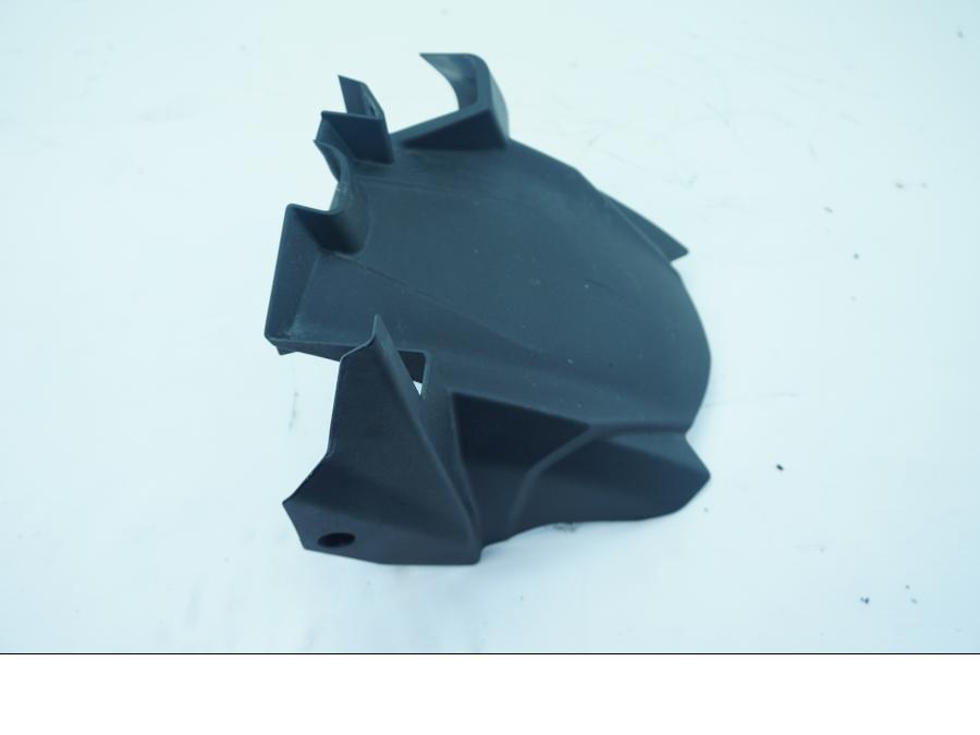 Baksidan på Svingskärm från en Kawasaki Ninja 650 -2018 motorcykel.