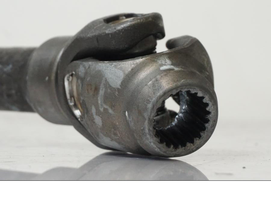 Höger sida på Kardanaxel från en BMW K 1200 R -2006 motorcykel.