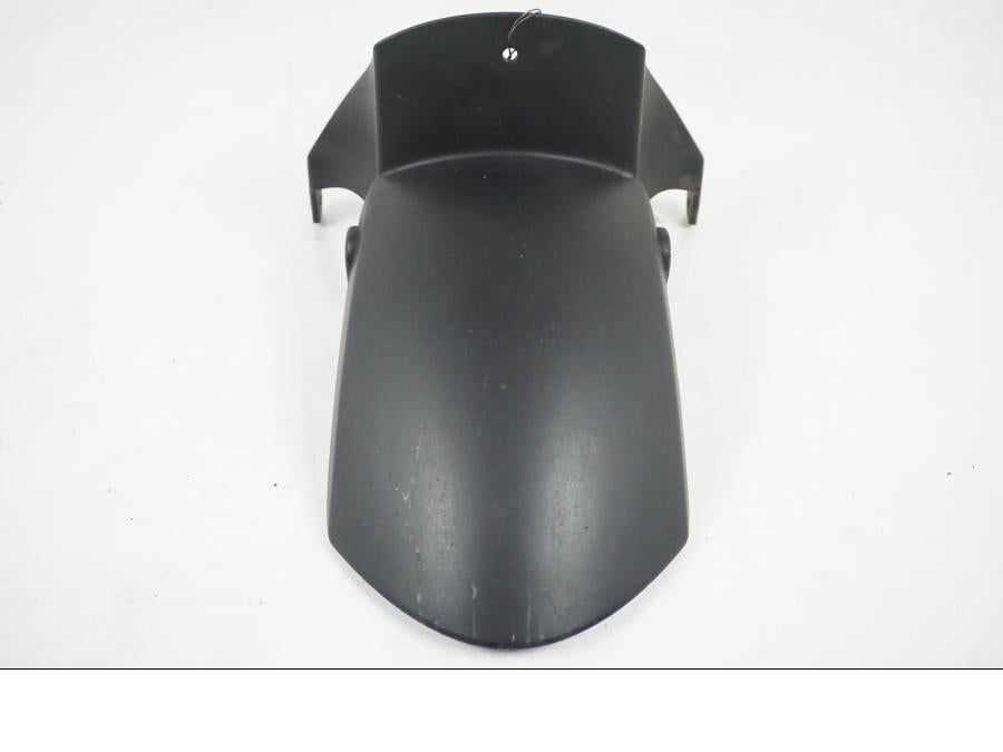 Baksidan på Framskärm från en BMW F 650 CS -2002 motorcykel.