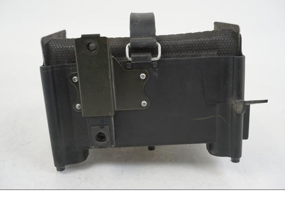 Extrabild1 på Batterihållare från en Yamaha YZF 1000 R1 -2006 motorcykel.