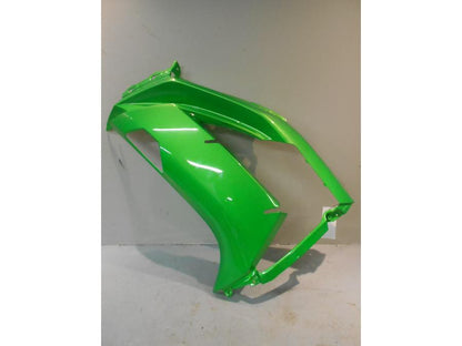 Framsidan på Sidkåpa från en Kawasaki ER-6F -2012 motorcykel.